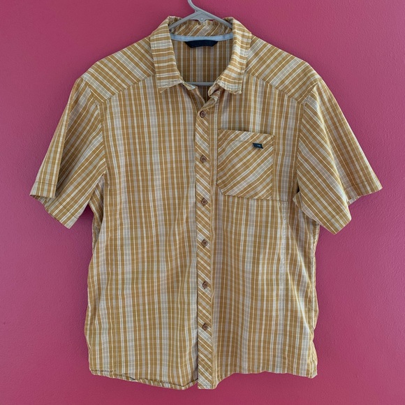 SOLD Arcteryx button down short sleeve shirt - Picture 1 of 8
